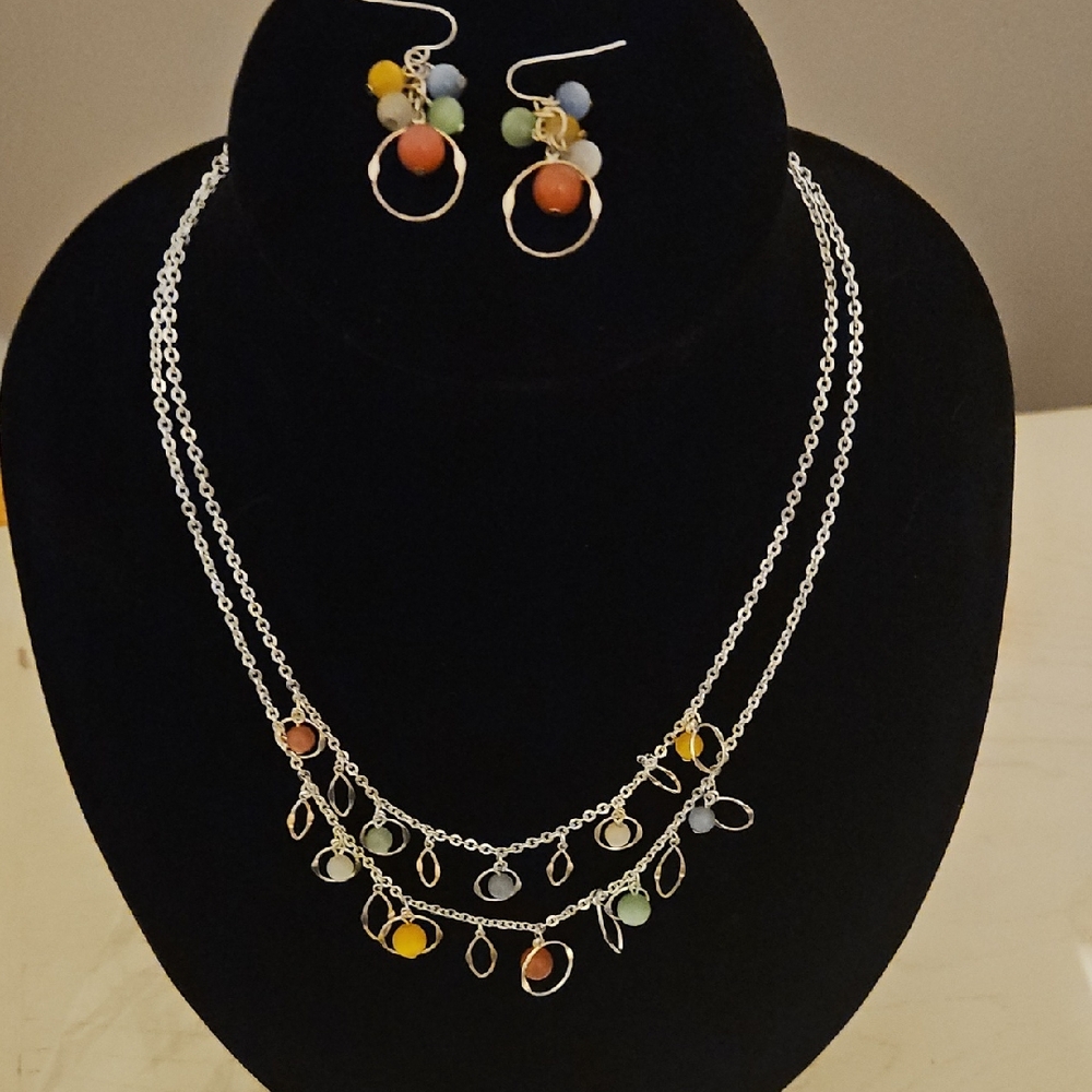 Elegant Multicolor Beaded Necklace and Earring Set